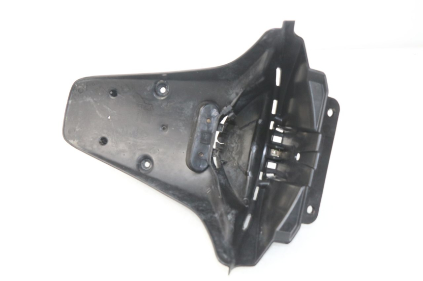 photo de MUD FLAP PIAGGIO FLY IE 125 (2012 - 2017) - Alternative perspective