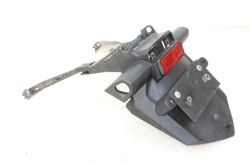 photo de MUD FLAP YAMAHA FZ6 FAZER S2 600 (2007 - 2011) - Technical close-up