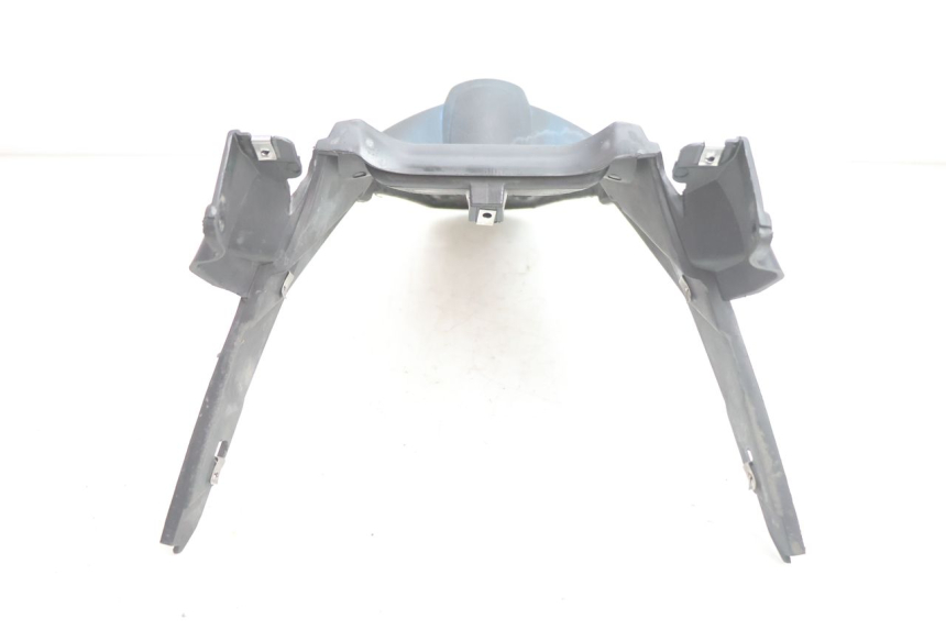 photo de MUD FLAP GILERA GP 800 (2007 - 2013) - Distinctive features