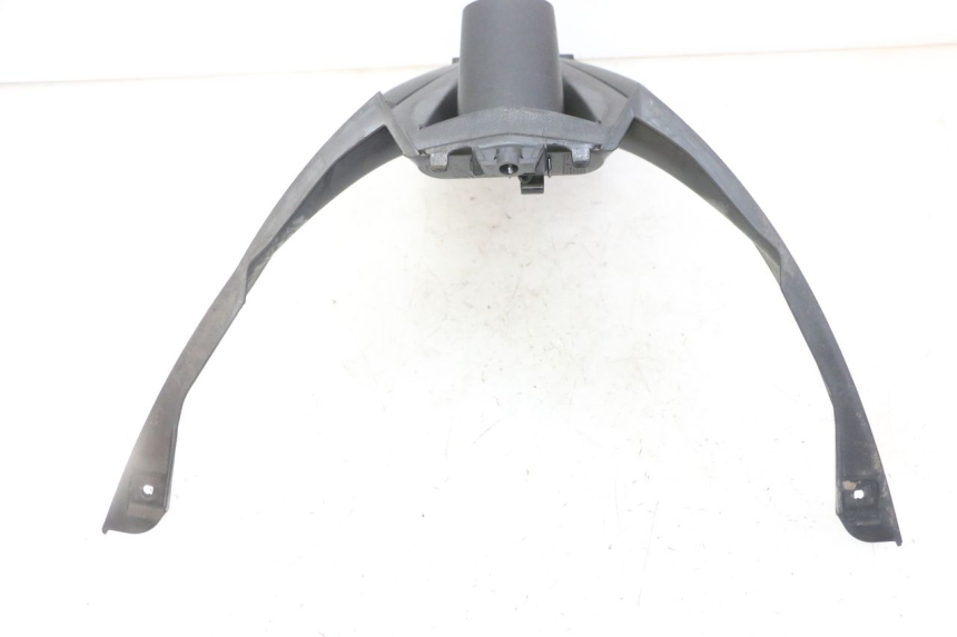 photo de MUD FLAP PIAGGIO IE MP3 YOURBAN 300 (2011 - 2016) - Fixing points details