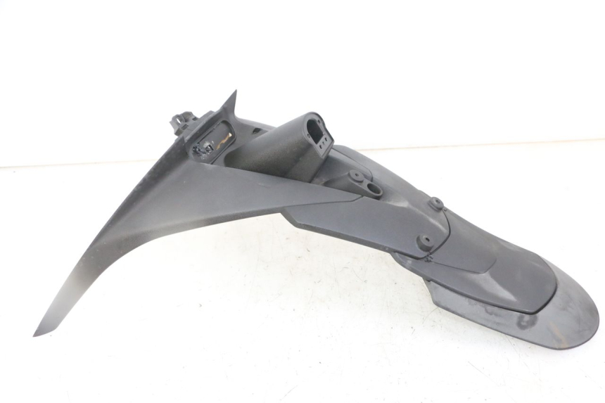 photo de MUD FLAP PIAGGIO IE MP3 YOURBAN 300 (2011 - 2016) - Surface and material condition