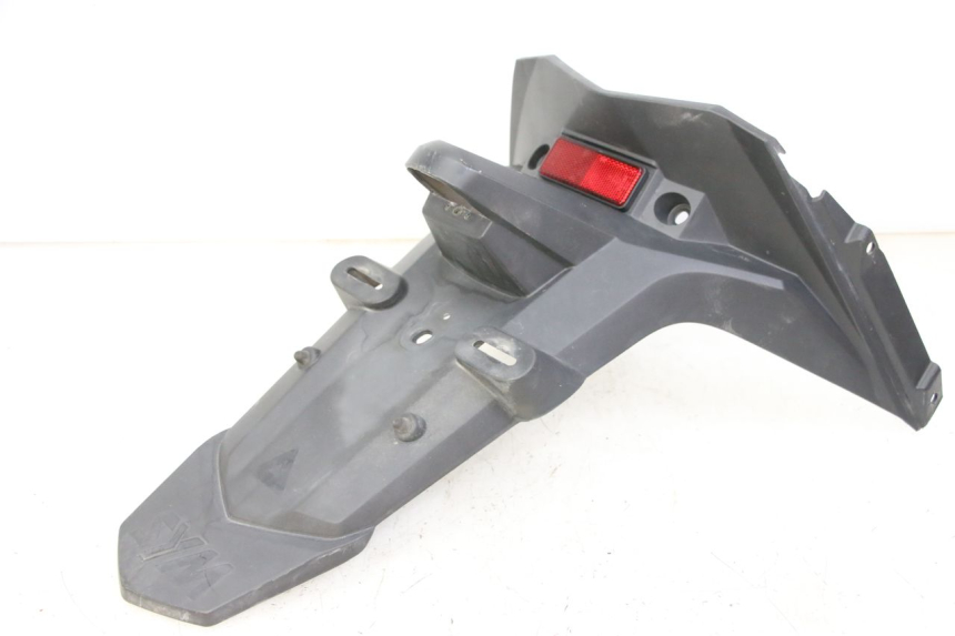 photo de MUD FLAP SYM JOYMAX 125 (2010 - 2017) - Fixing points details