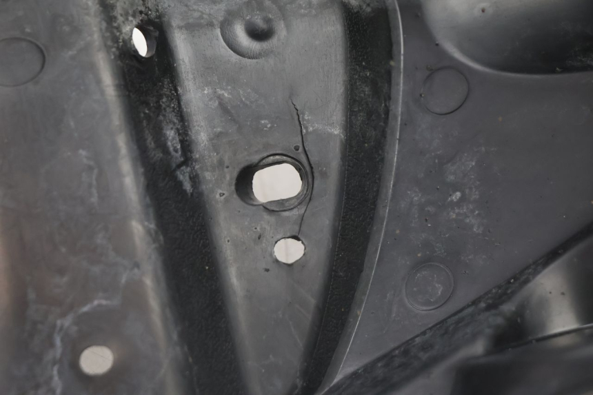 photo de MUD FLAP PEUGEOT KISBEE 4T 50 (2018 - 2022) - Distinctive features