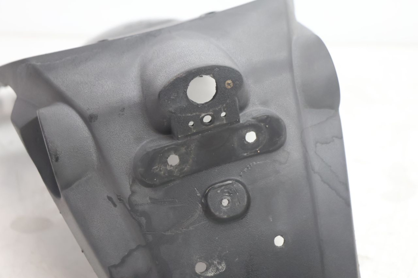 photo de MUD FLAP PEUGEOT KISBEE 4T 50 (2018 - 2022) - Zoom on usage condition