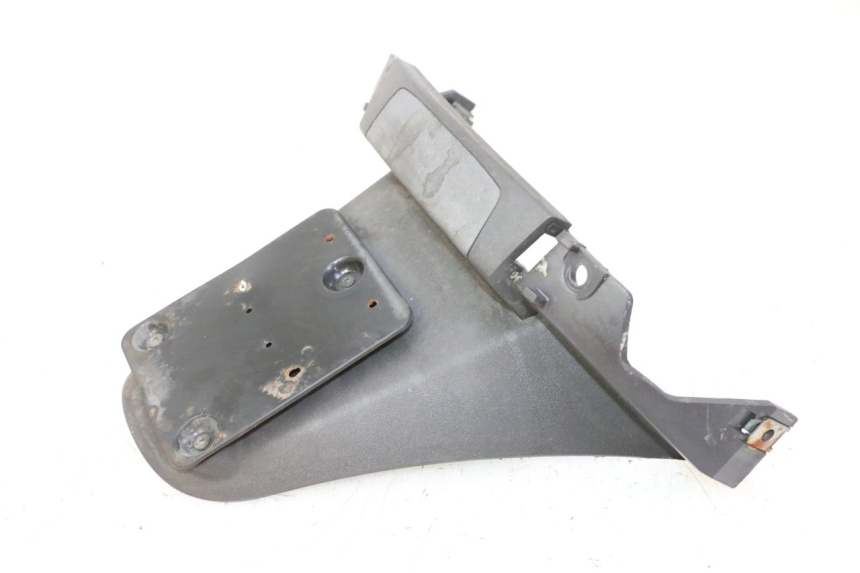 photo de MUD FLAP PIAGGIO LXV 4T 50 (2009 - 2013) - Technical close-up