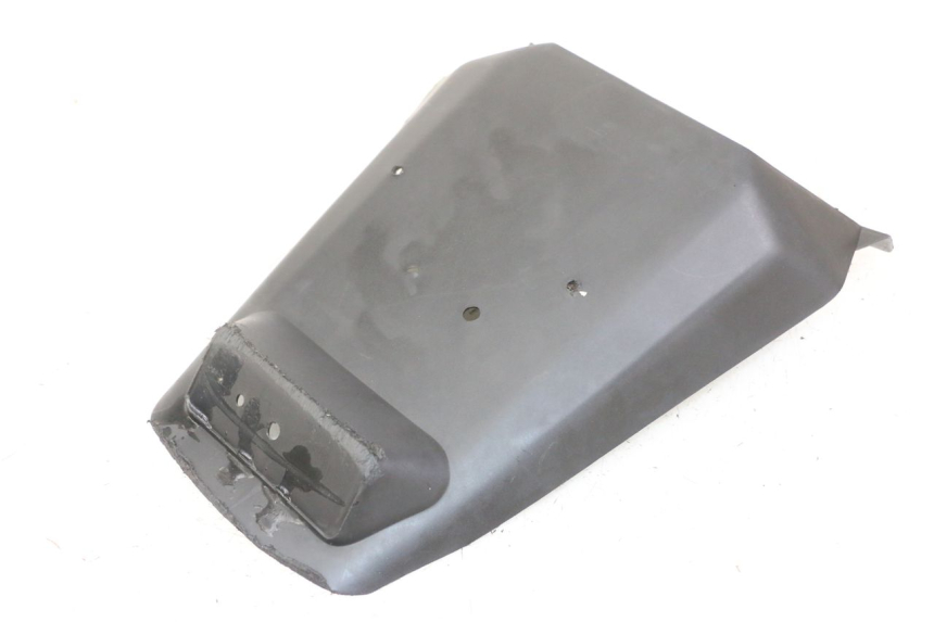 photo de MUD FLAP MBK BOOSTER SPIRIT NAKED 50 (2004 - 2017) - Fixing points details