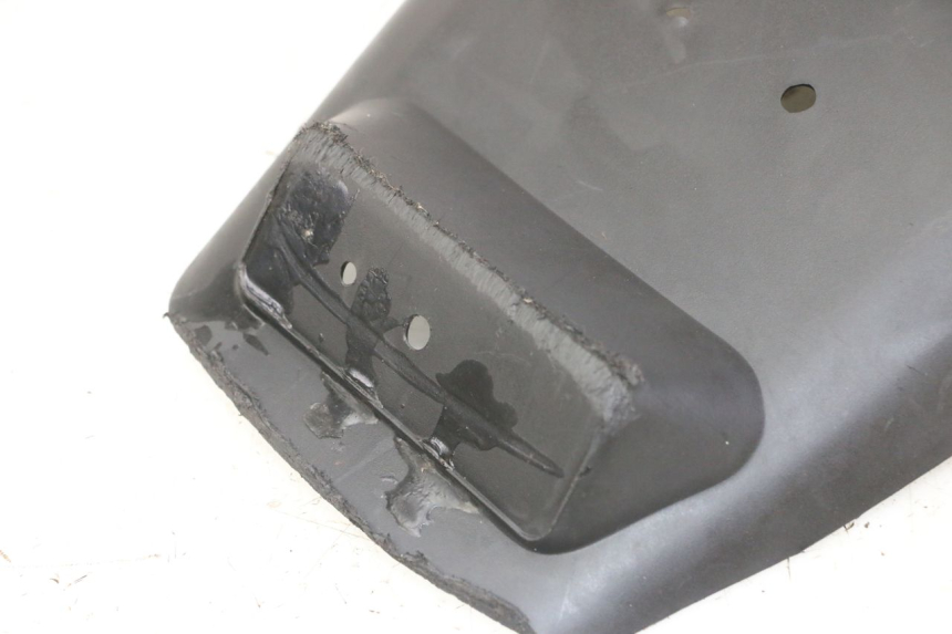 photo de MUD FLAP MBK BOOSTER SPIRIT NAKED 50 (2004 - 2017) - Surface and material condition