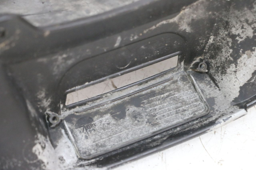 photo de MUD FLAP PIAGGIO MP3 LT 300 (2010 - 2016) - Alternative perspective