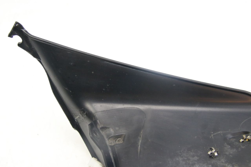 photo de REAR MUDGUARD PIAGGIO MP3 125 (2006 - 2014) - Surface and material condition