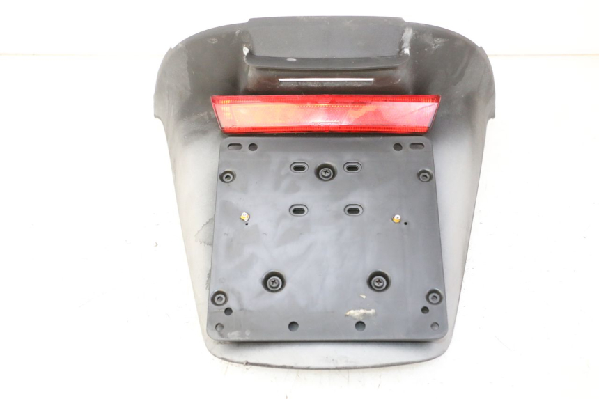 photo de MUD FLAP PIAGGIO MP3 RL 250 (2006 - 2010) - Technical close-up