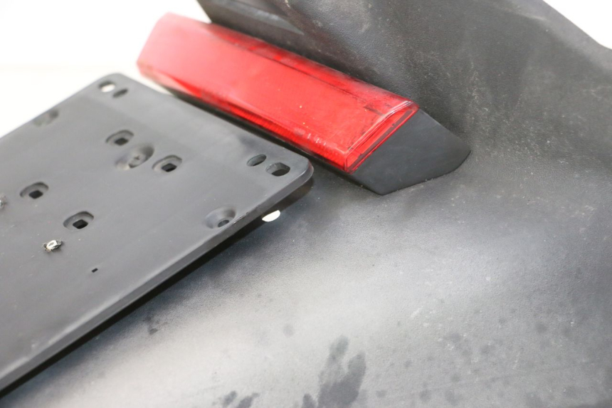 photo de MUD FLAP PIAGGIO MP3 RL 250 (2006 - 2010) - Technical close-up