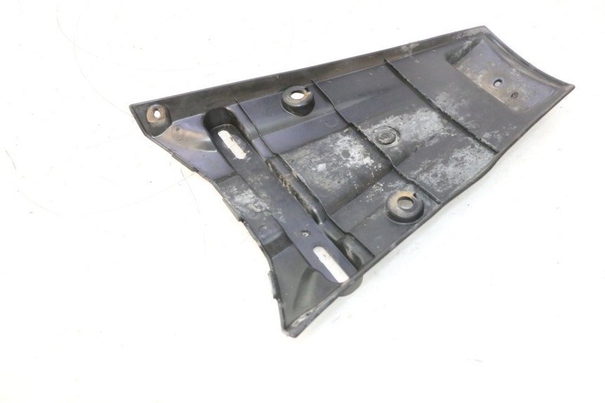 photo de MUD FLAP KYMCO LIKE 4T 50 (2019 - 2025) - Fixing points details