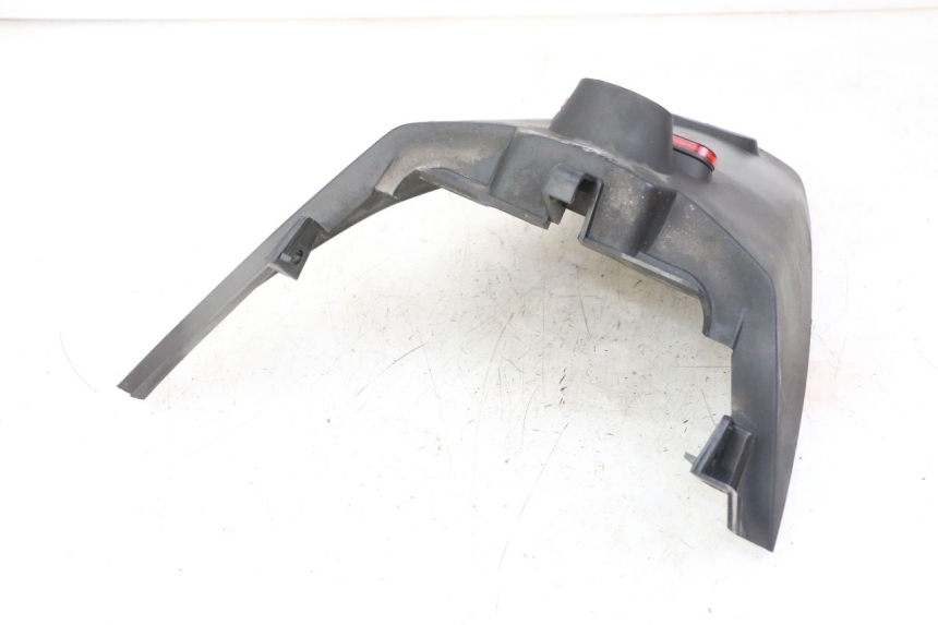 photo de REAR MUDGUARD PEUGEOT SATELIS 125 (2010 - 2012) - Zoom on usage condition