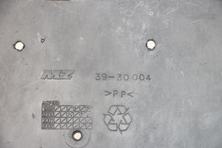 photo de MUD FLAP MZ RT 125 (2000 - 2008) - Zoom on usage condition