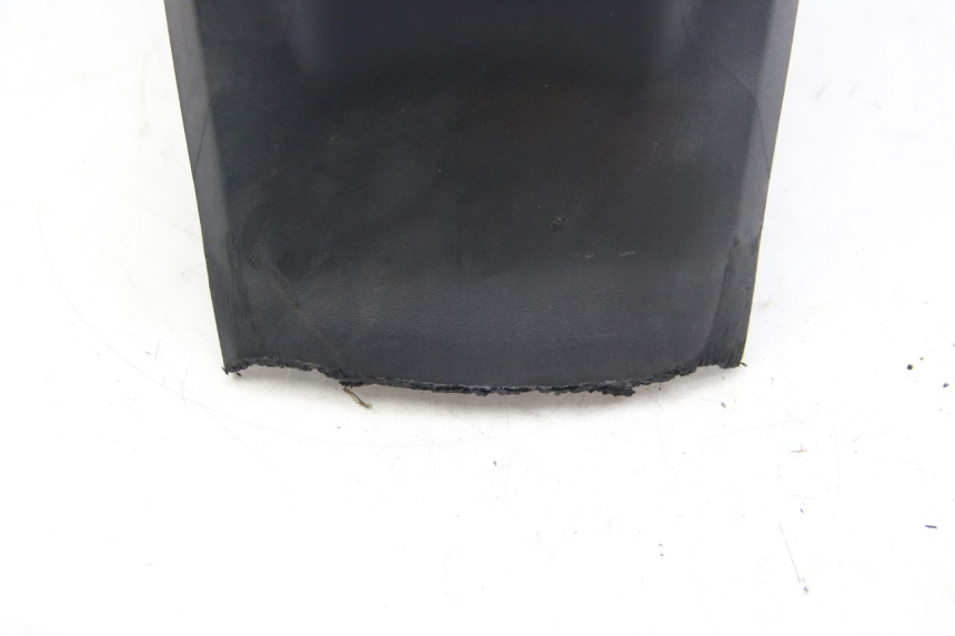 photo de REAR MUDGUARD SUZUKI SIXTEEN 125 (2008 - 2010) - Checked used part