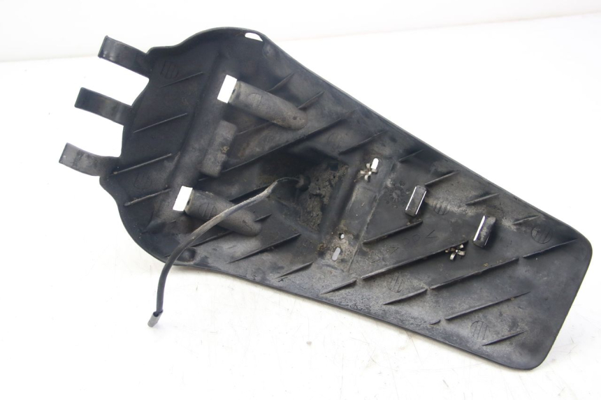 photo de REAR MUDGUARD MBK SKYLINER 125 (1998 - 2001) - Product overview