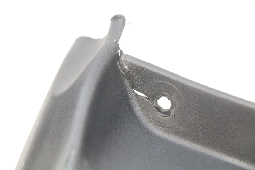 photo de REAR MUDGUARD YAMAHA SLIDER NAKED 50 (2004 - 2018) - Zoom on usage condition