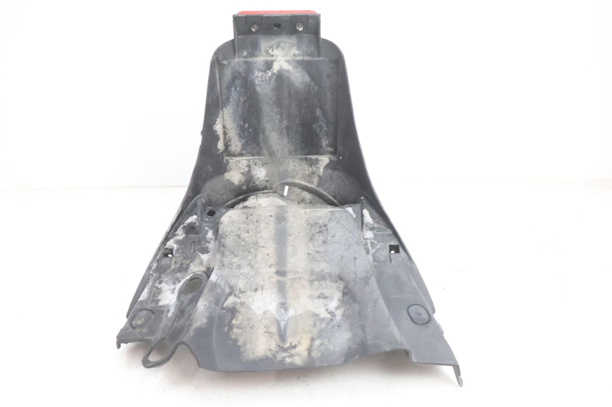 photo de MUD FLAP PEUGEOT SPEEDFIGHT LC 50 (1996 - 2002) - Fixing points details