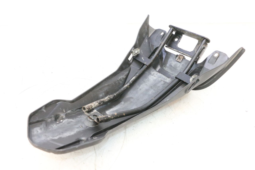 photo de MUD FLAP APRILIA SR MOTARD 50 (2012 - 2018) - Surface and material condition