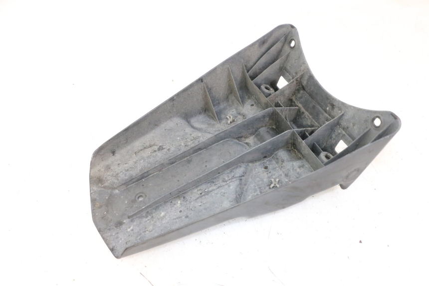 photo de MUD FLAP HONDA ST PAN EUROPEAN 1300 (2002 - 2013) - Component detail