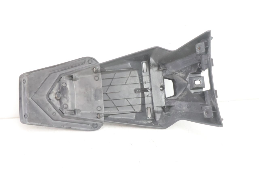 photo de MUD FLAP KYMCO SUPER 8 2T 50 (2007 - 2013) - Markings and original references