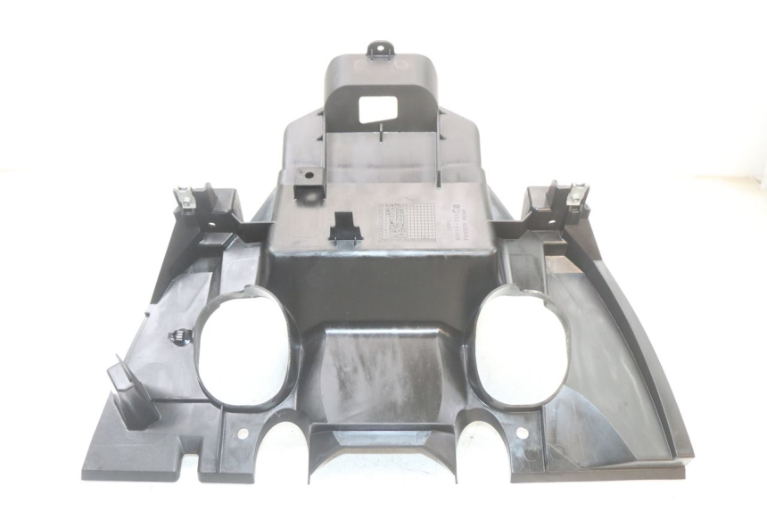 photo de MUD FLAP SUZUKI BURGMAN 125 (2018 - 2021) - Technical close-up