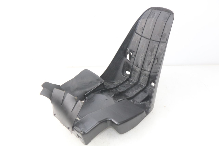 photo de MUD FLAP BAOTIAN TRAVEL SPIRIT 50 (2010 - 2012) - Zoom on usage condition