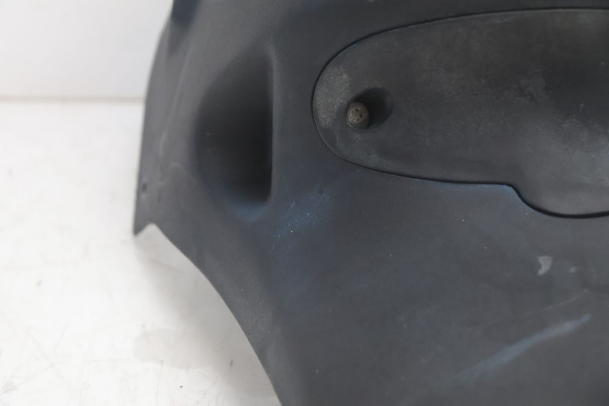 photo de MUD FLAP PEUGEOT TREKKER 50 (1995 - 2004) - Alternative perspective