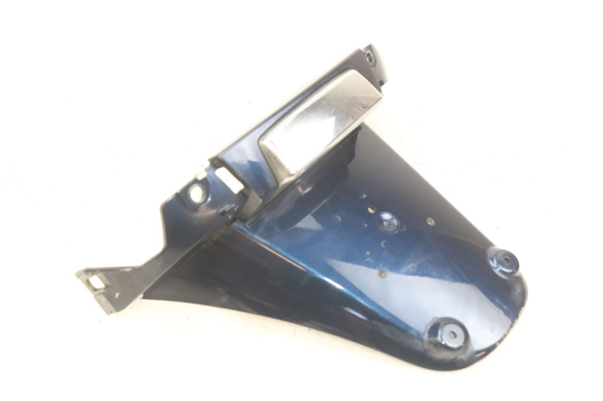 photo de REAR MUDGUARD PIAGGIO VESPA LXV 125 (2006 - 2009) - Technical close-up