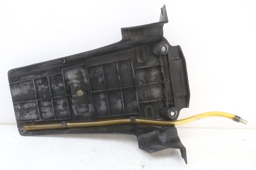 photo de MUD FLAP YAMAHA YE ZEST 50 (1992 - 1998) - Alternative perspective