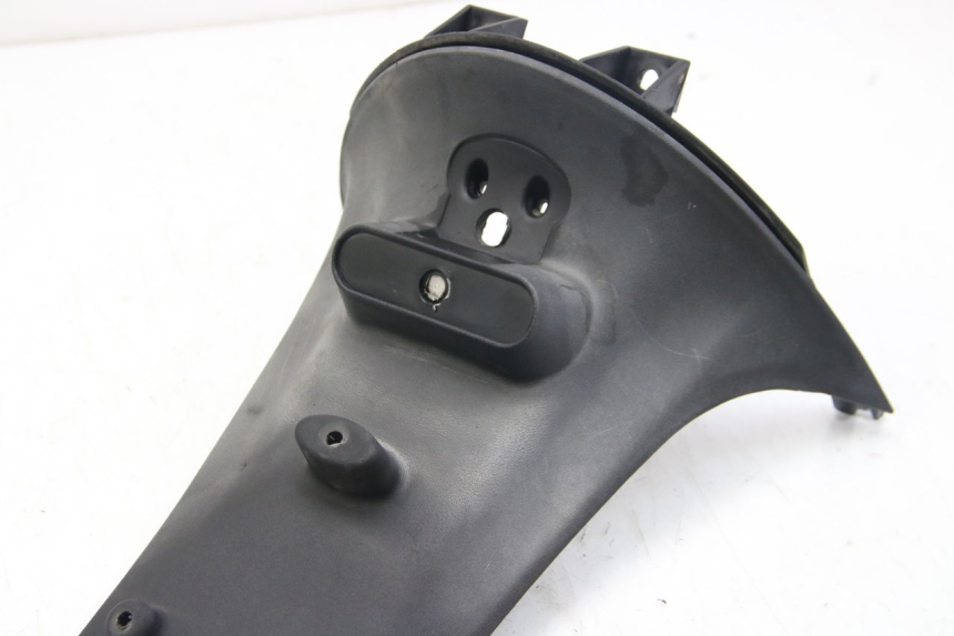 photo de REAR MUDGUARD PIAGGIO ZIP 4T 50 (2018 - 2020) - Technical close-up