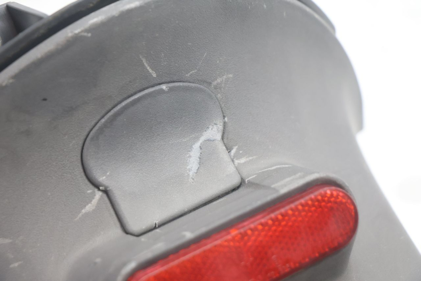 photo de MUD FLAP PIAGGIO ZIP 4T 50 (2006 - 2017) - Alternative perspective