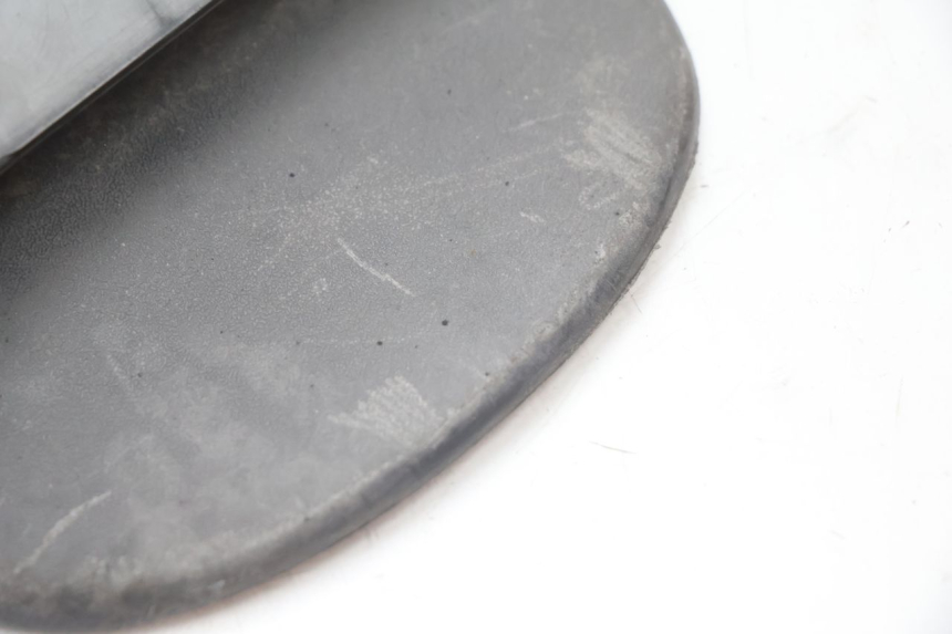 photo de MUD FLAP PIAGGIO ZIP 4T 50 (2006 - 2017) - Fixing points details