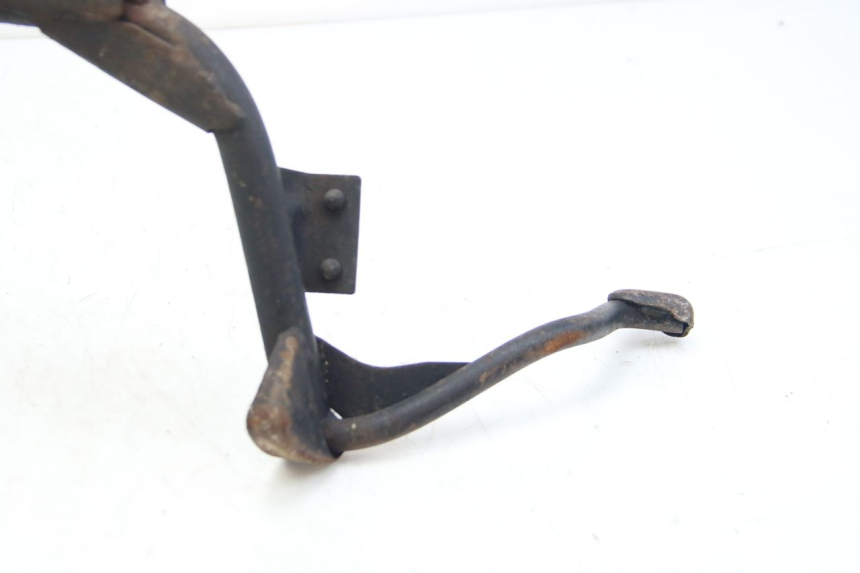 photo de CENTER STAND APRILIA ATLANTIC 125 (2003 - 2009) - Fixing points details