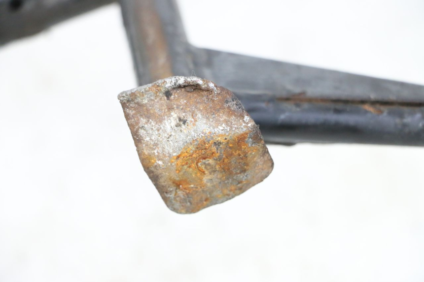 photo de MAIN STAND ORCAL CAVARO 4T 50 (2019 - 2023) - Surface and material condition