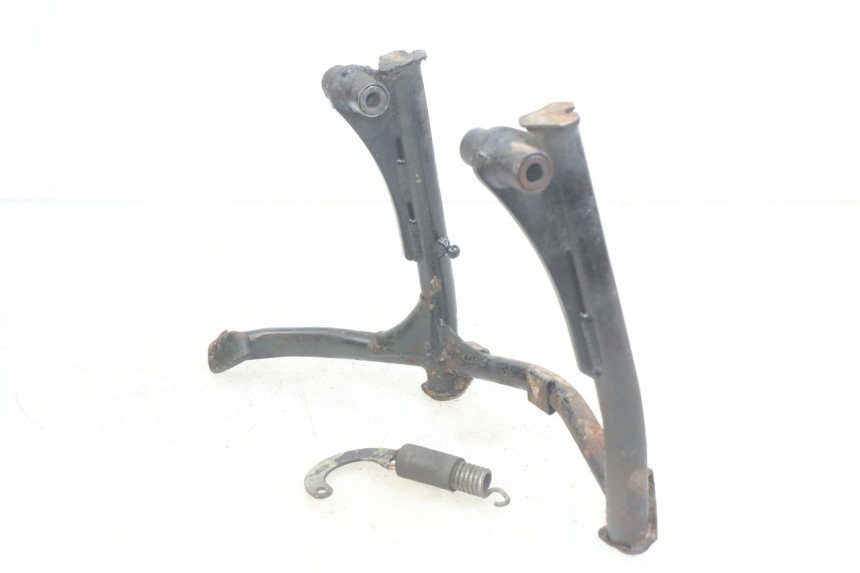 photo de CENTER STAND HONDA CBR F SC25 1000 (1989 - 1992) - Alternative perspective