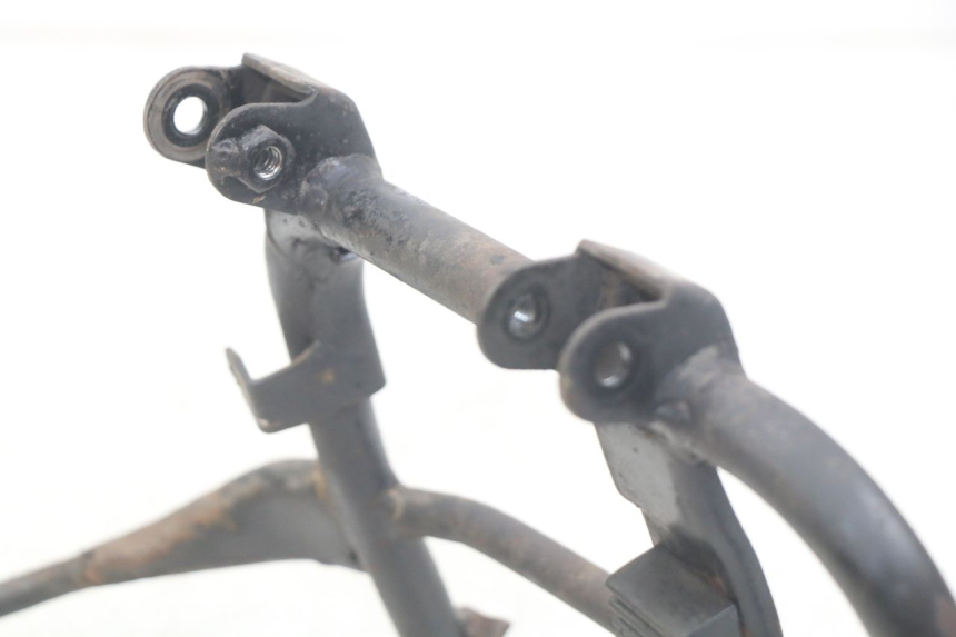 photo de CENTER STAND SYM CROX 4T 50 (2016 - 2023) - Technical close-up