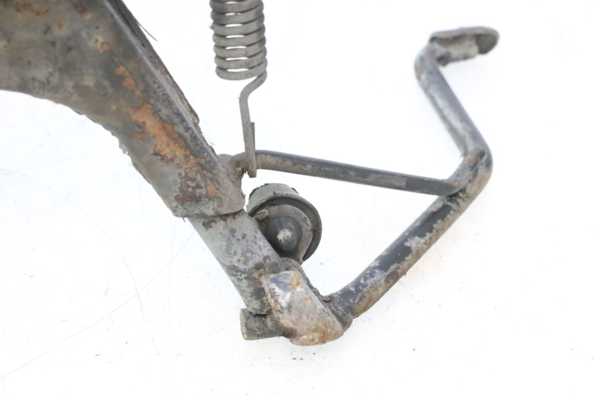 photo de CENTER STAND PEUGEOT ELYSTAR 50 (2002 - 2014) - High-resolution close-up