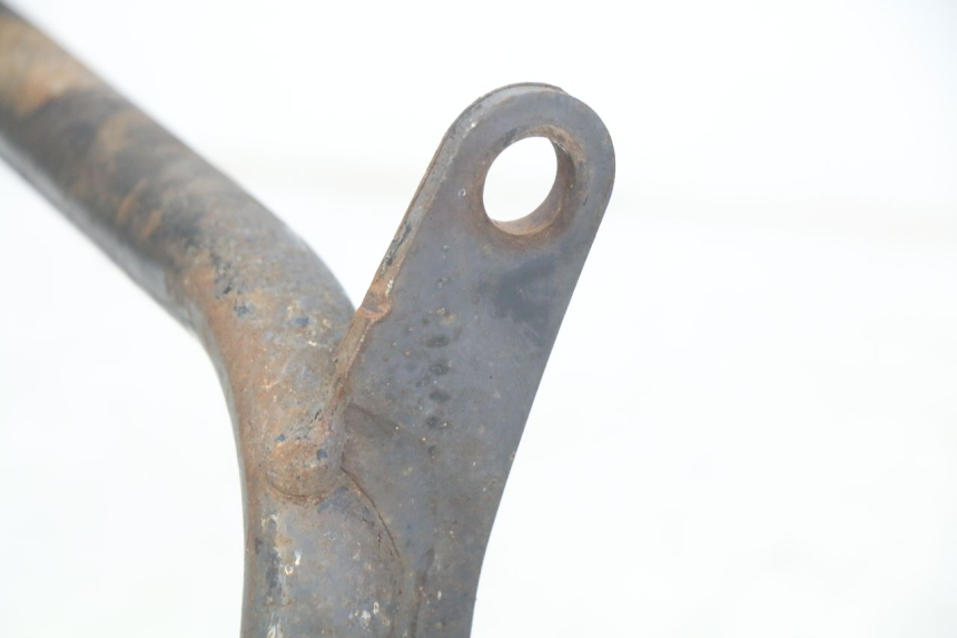 photo de CENTER STAND HONDA FES PANTHEON 2T 125 (1998 - 2002) - Alternative perspective