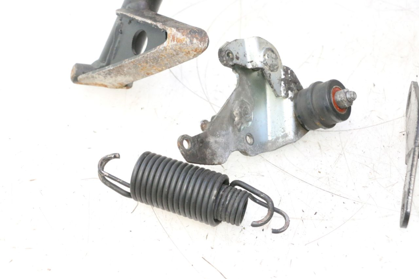 photo de MAIN STAND GILERA GP 800 (2007 - 2013) - Component detail