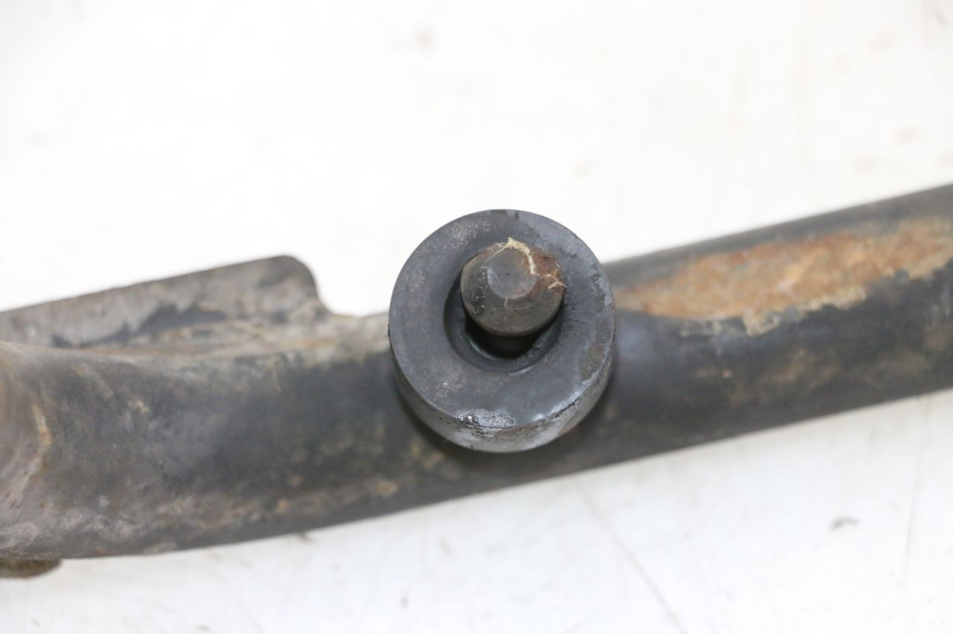 photo de MAIN STAND KYMCO GRAND DINK 125 (2002 - 2007) - Component detail