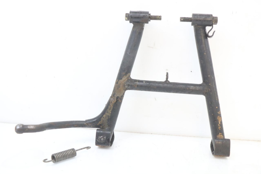 photo de MAIN STAND SUZUKI GSX E 250 (1982 - 1983) - Alternative perspective