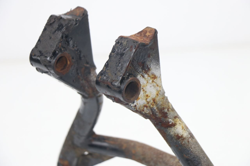 photo de MAIN STAND SUZUKI GSX F GSXF 750 (1988 - 1998) - Markings and original references