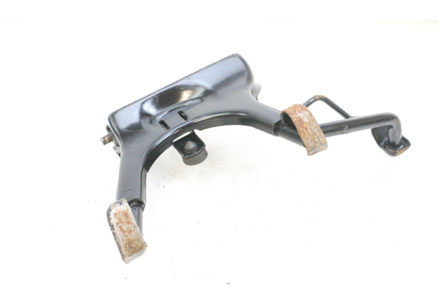 photo de CENTER STAND PEUGEOT KISBEE 4T 50 (2018 - 2022) - Zoom on usage condition