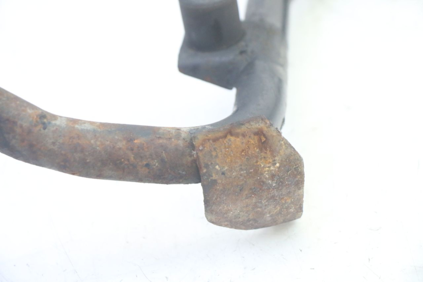 photo de CENTER STAND PIAGGIO MP3 RL 250 (2006 - 2010) - Surface and material condition