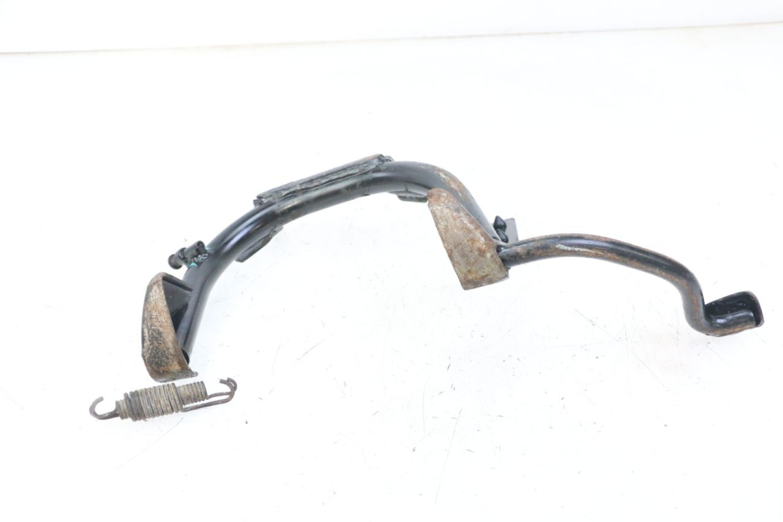 photo de CENTER STAND PIAGGIO ZIP 4T 50 (2018 - 2020) - Fixing points details