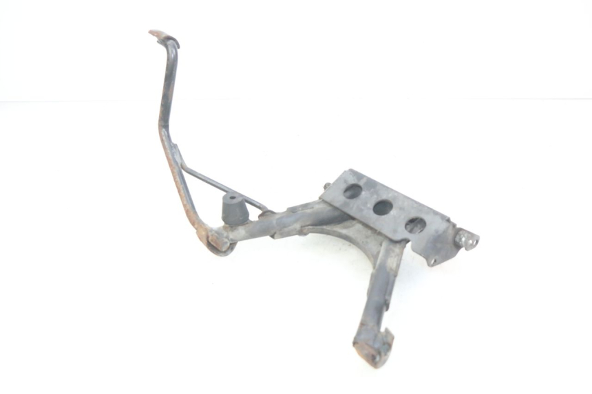 photo de CENTER STAND PEUGEOT SATELIS 125 (2010 - 2012) - Fixing points details