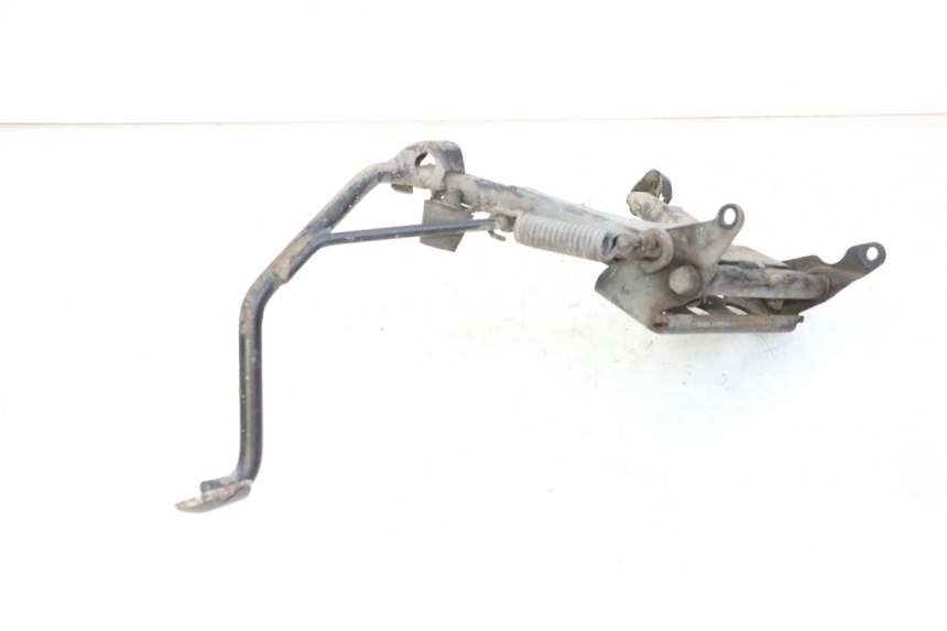 photo de CENTER STAND PEUGEOT SATELIS 125 (2010 - 2012) - Fixing points details