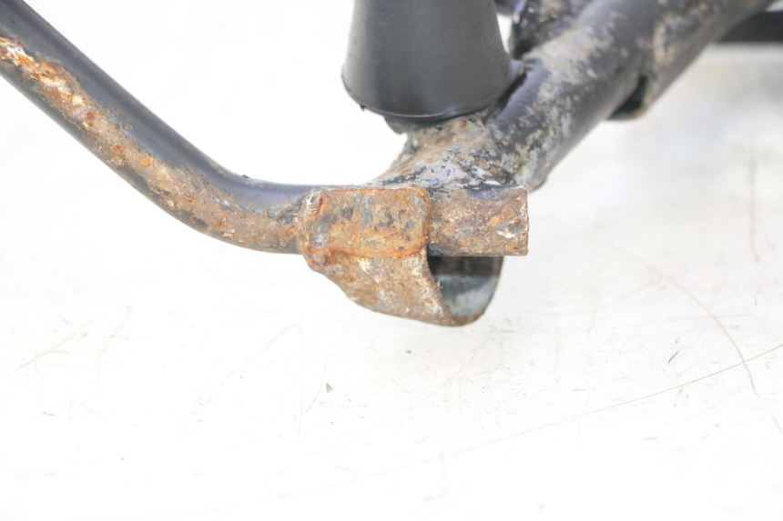photo de MAIN STAND PEUGEOT SATELIS 125 (2013 - 2018) - Technical close-up