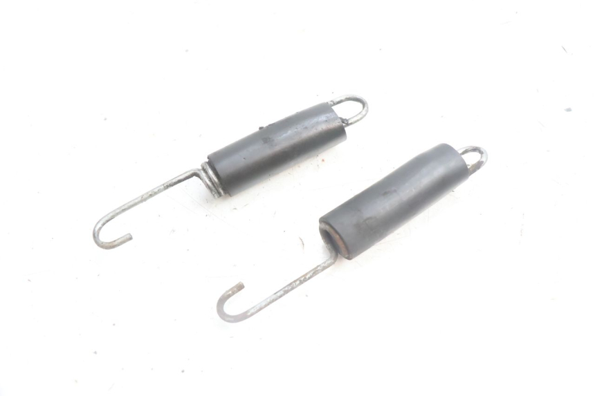 photo de MAIN STAND APRILIA SCARABEO GT 125 (1999 - 2007) - Fixing points details
